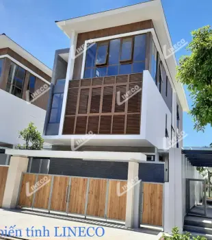 GỖ TỰ NHIÊN BIẾN TÍNH LÀM CỔNG VILLA, HÀNG RÀO RESORT BIỂN