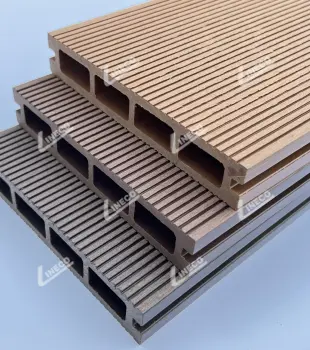 SÀN GỖ HỒ BƠI BỀ MẶT SỌC NHỎ - SÀN GỖ NHỰA COMPOSITE